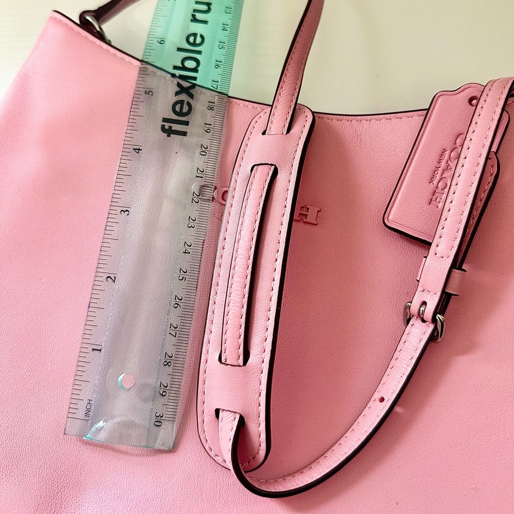 Pink Coach bag, coach shoulder bag,  mini pink bag, wristlet, babypink, Barbie - Picture 13 of 14